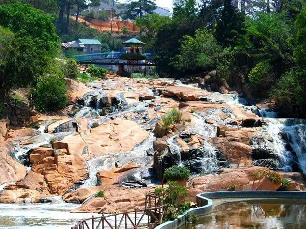 Cam Ly Waterfall photo 4