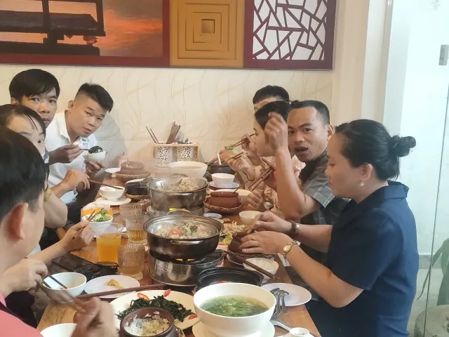 Now Restaurant photo 4
