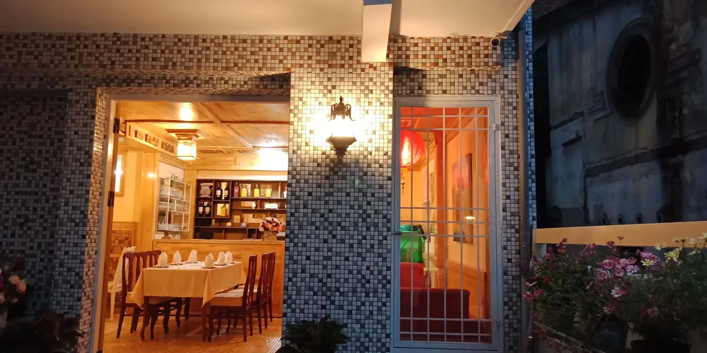 Artist Alley Restaurant