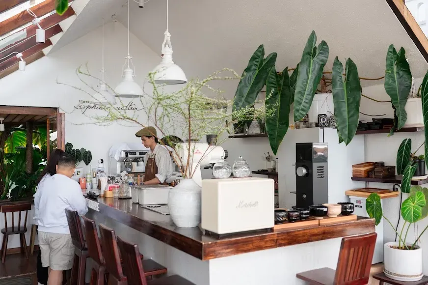 Tiệm cà phê phía tây mặt trời - Specialty Coffee Roastery