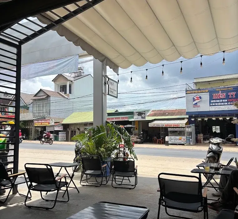 Hạt Specialty Coffee & Roastery