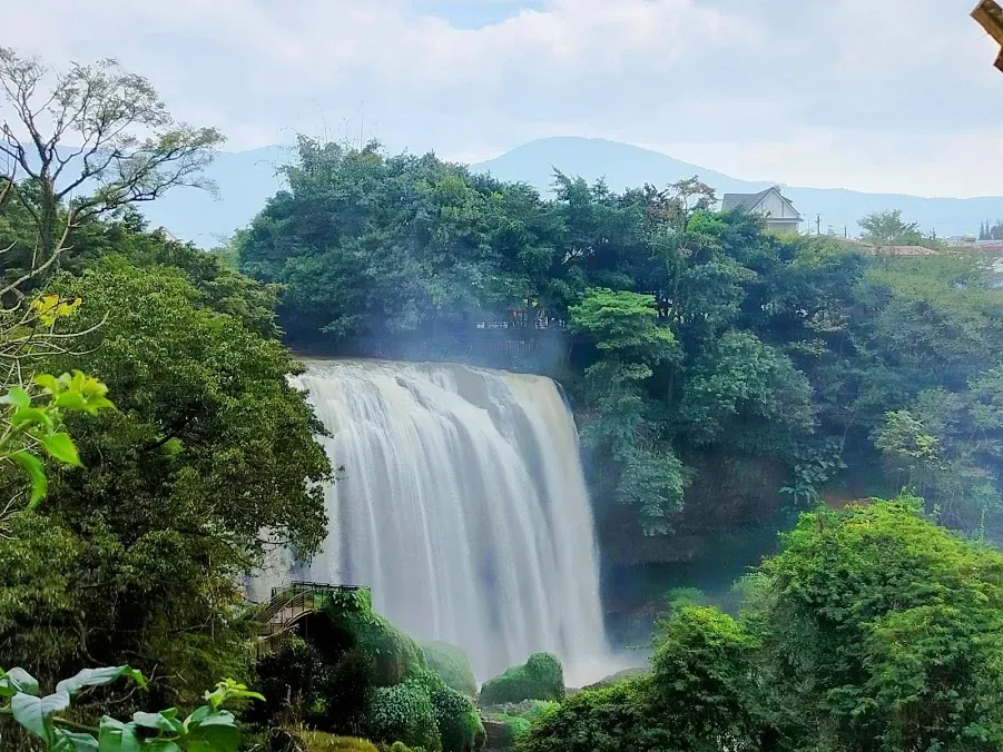 Elephant Waterfall
