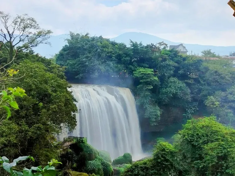 Elephant Waterfall