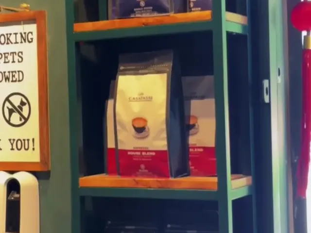 Q Coffee Roastery Dalat photo 2