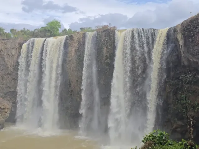 Bao Dai Waterfall photo 2