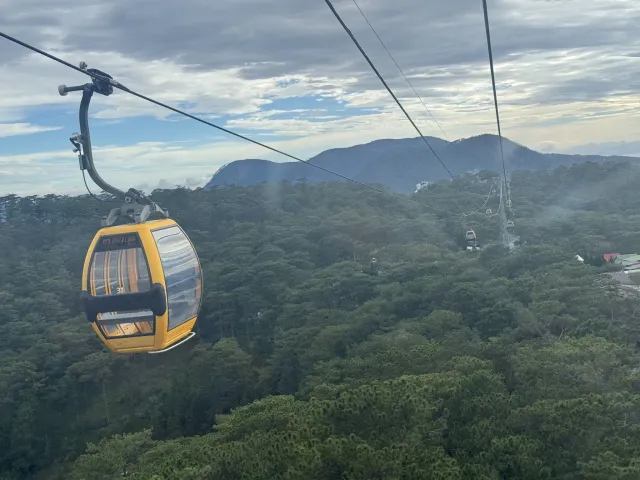 Robin Hill Cable Car photo 3