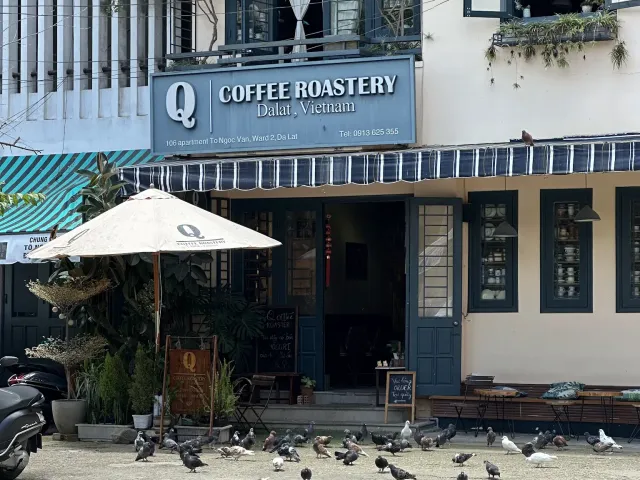 Q Coffee Roastery Dalat photo 3