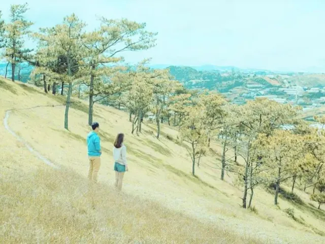 Da Phu Hill photo 3